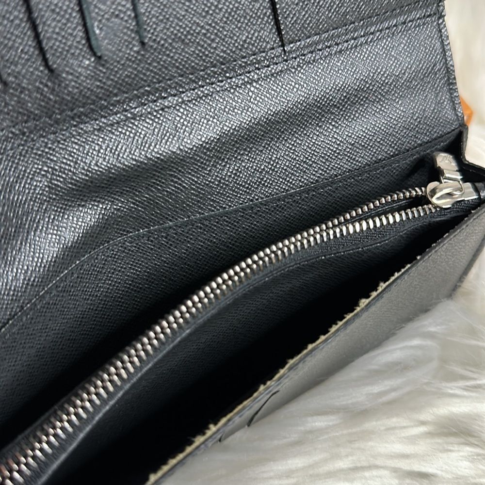💯Authentic Louis Vuitton Bifold Long Wallet🍀 - Picture 7 of 17